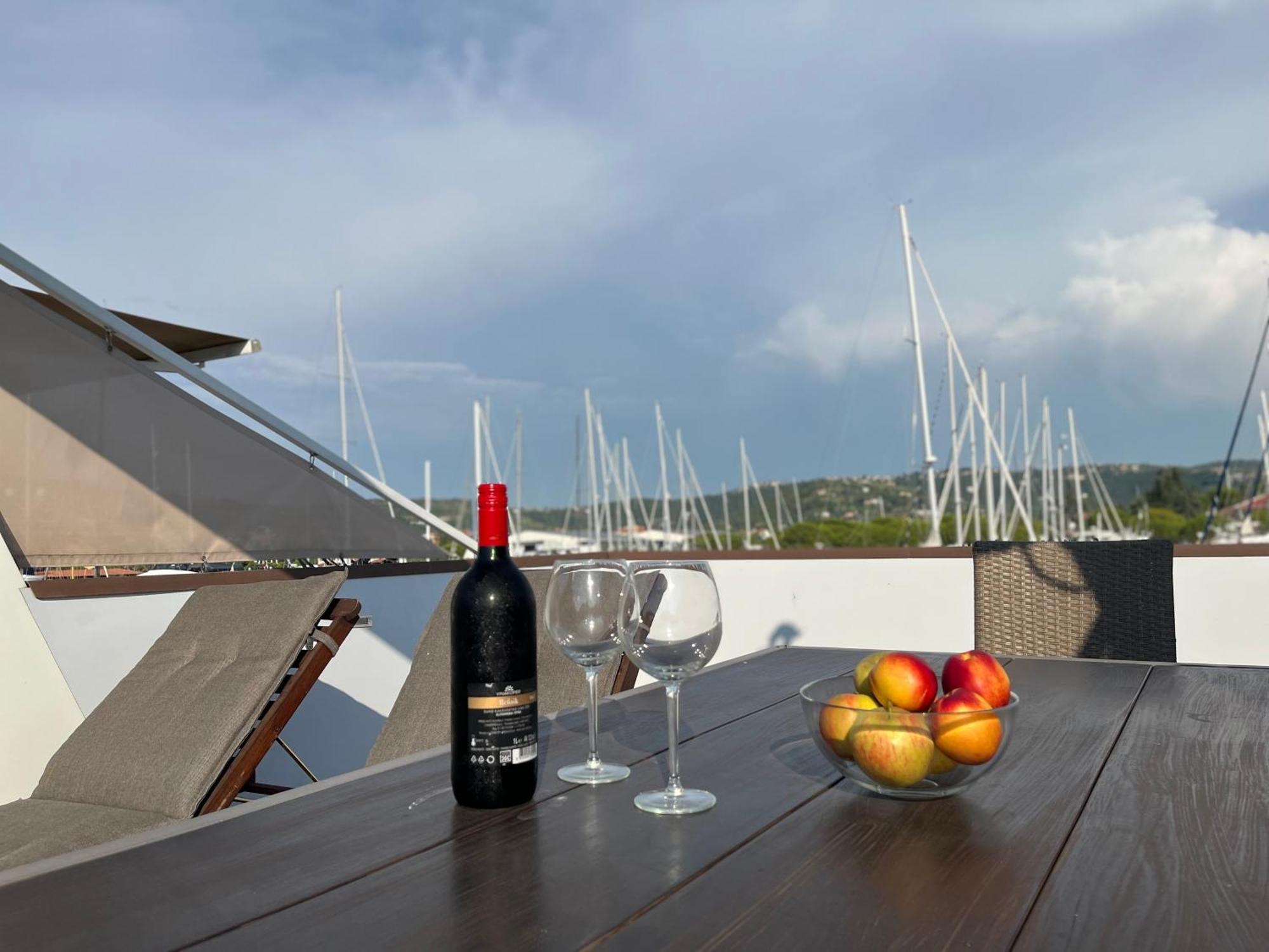 Marina Luxury Houseboat Lace Portorož Exterior foto